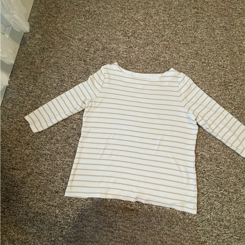 Croft & Barrow Women’s 3/4 length sleeve shirt Tan and White Stripe, Size Large